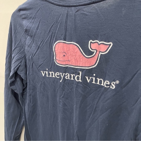 Vineyard Vines Long Sleeve VV Logo Tee Women’s Medium - Picture 8 of 9